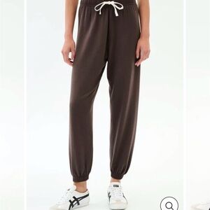 SPLITS59 ANDIE  SWEATPANT - DARK CHOCOLATE Large NWT